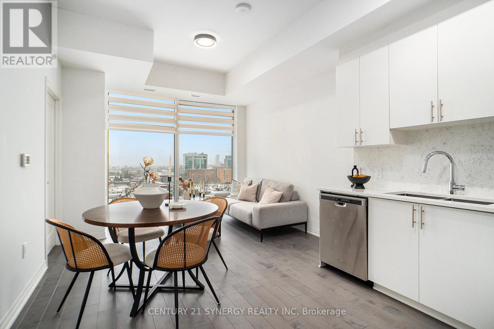 Photo 6 of 1002 805 Carling Avenue, Ottawa ON