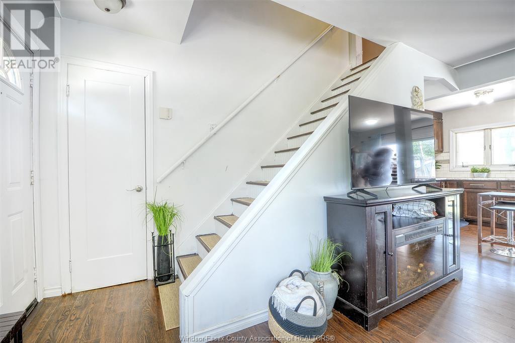 Photo 18 of 3065 Radisson Avenue, Windsor ON