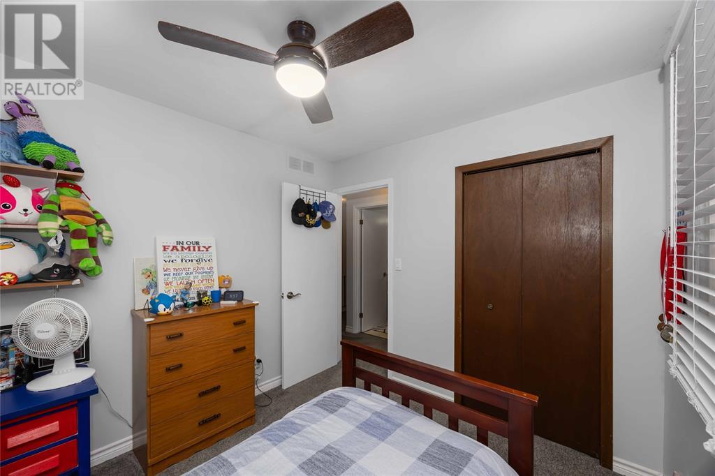 Photo 24 of 1254 Errol Road East, Sarnia ON