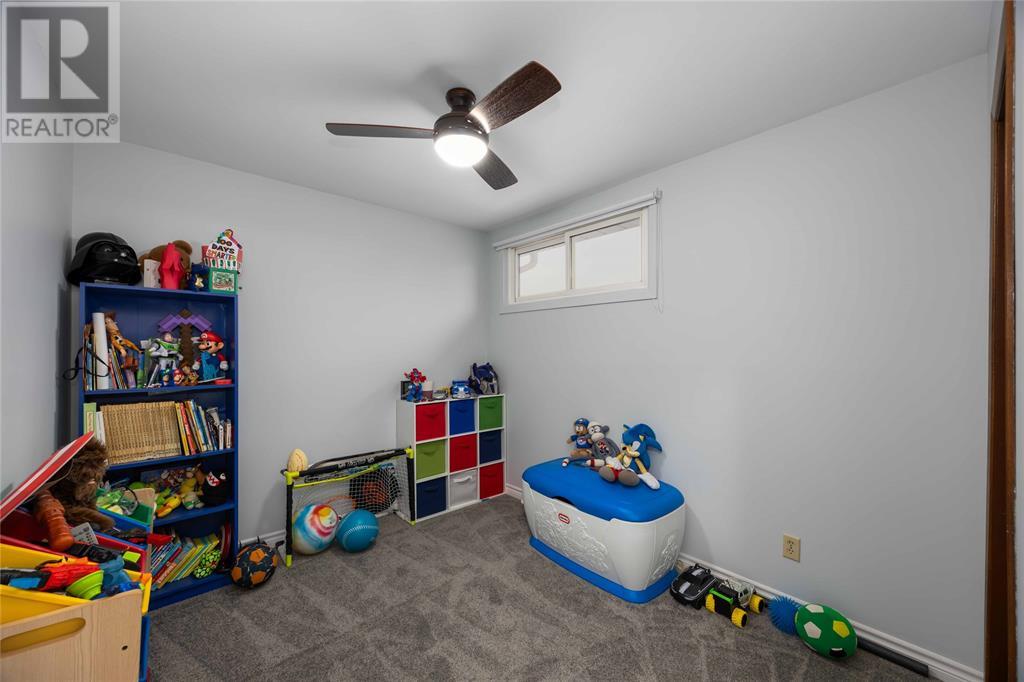 Photo 25 of 1254 Errol Road East, Sarnia ON