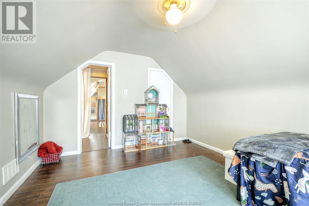 Photo 20 of 3065 Radisson Avenue, Windsor ON