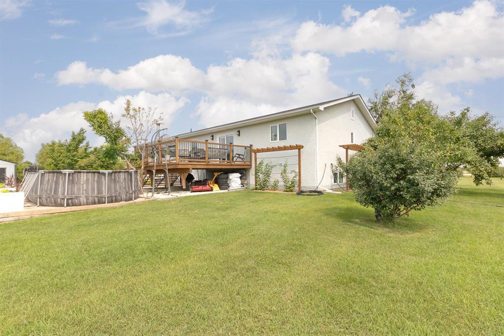 Photo 46 of 35096 32 Road E, Mitchell MB