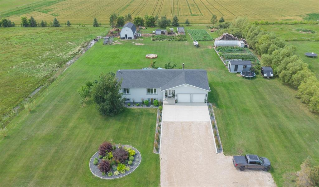 Photo 15 of 35096 32 Road E, Mitchell MB