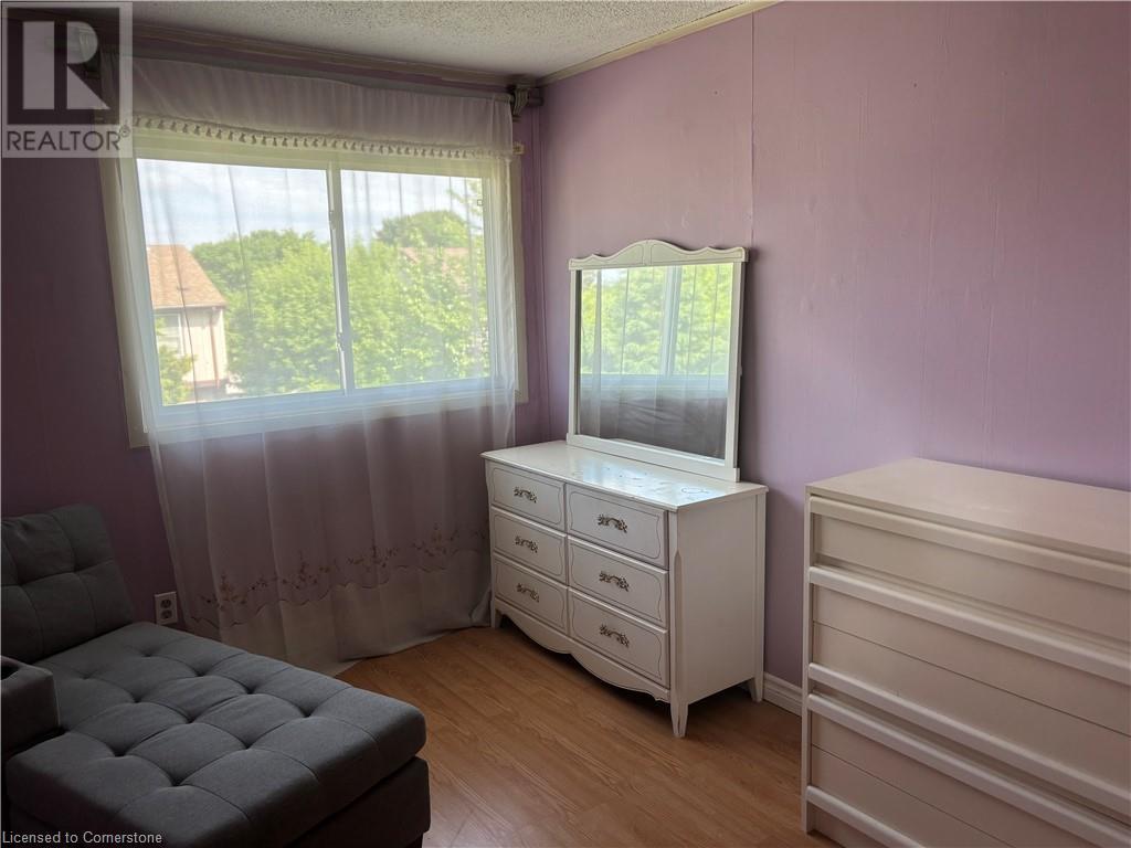 Photo 39 of 657 Upper Wentworth Street, Hamilton ON