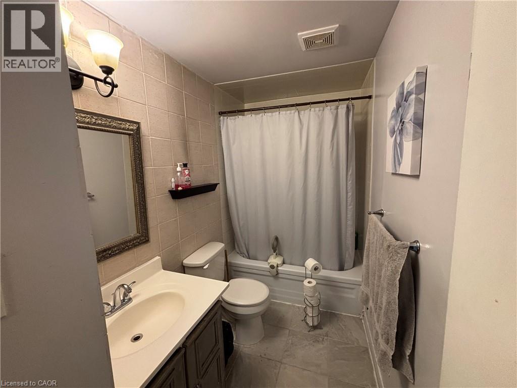 Photo 19 of 657 Upper Wentworth Street, Hamilton ON