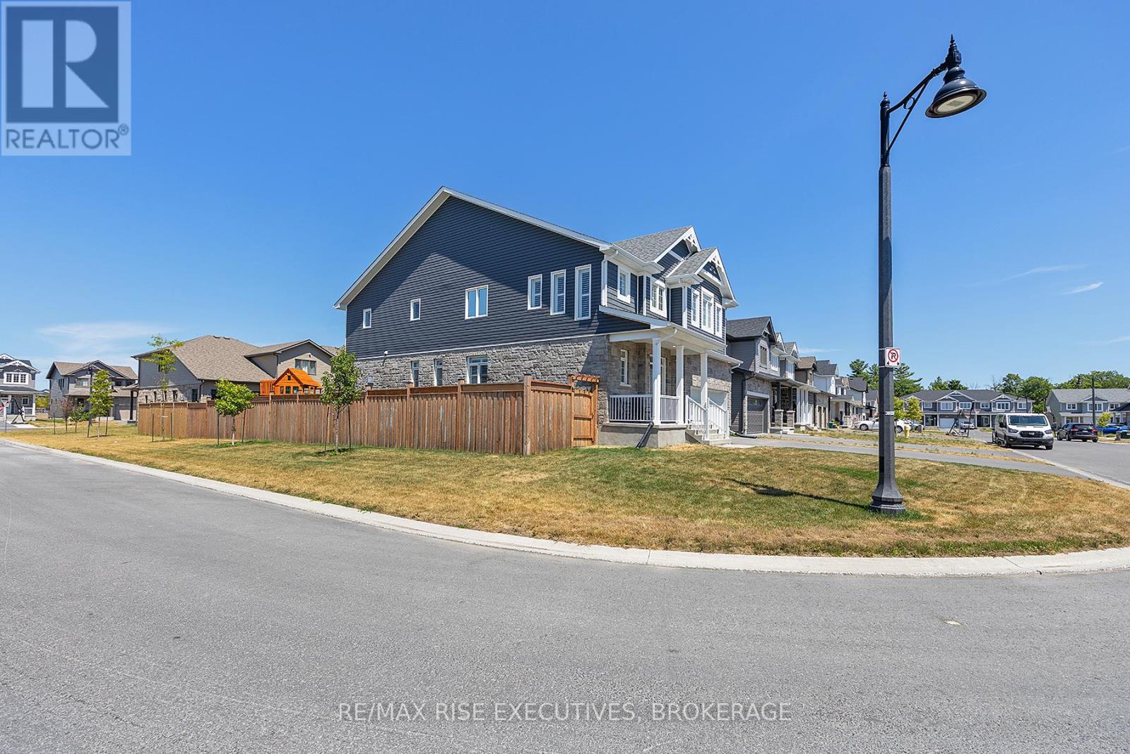 Photo 37 of 1514 Shira Drive, Kingston ON