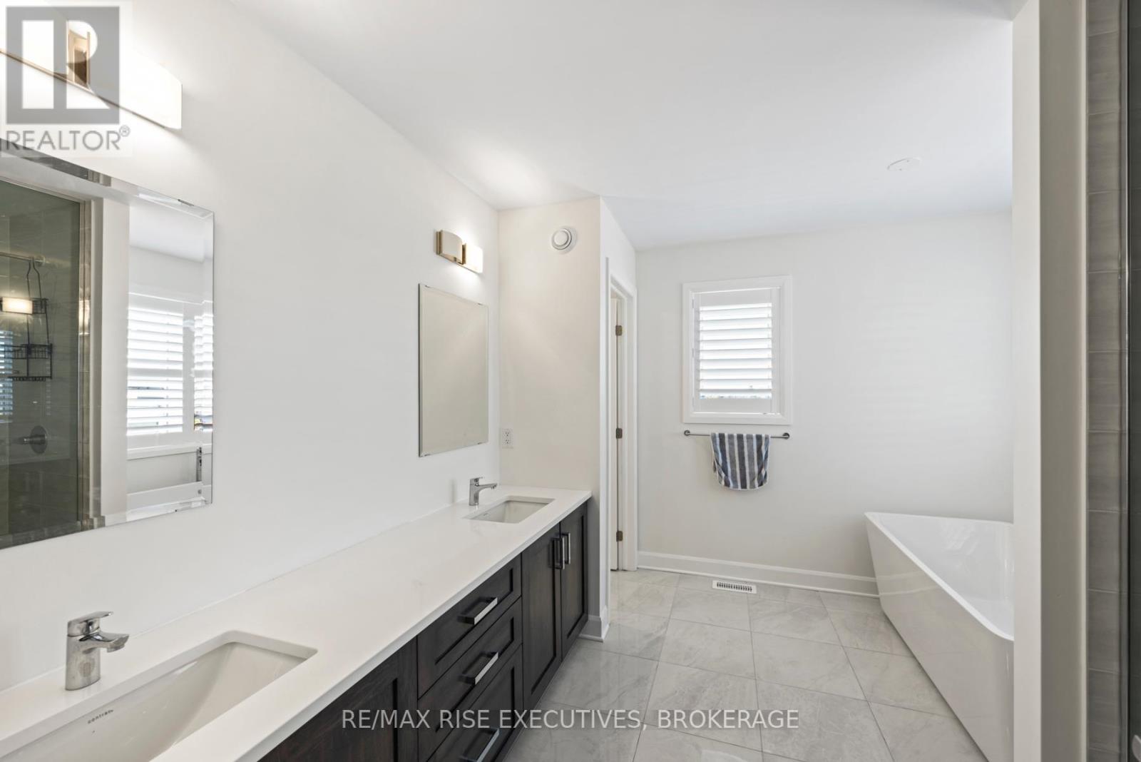 Photo 47 of 1514 Shira Drive, Kingston ON