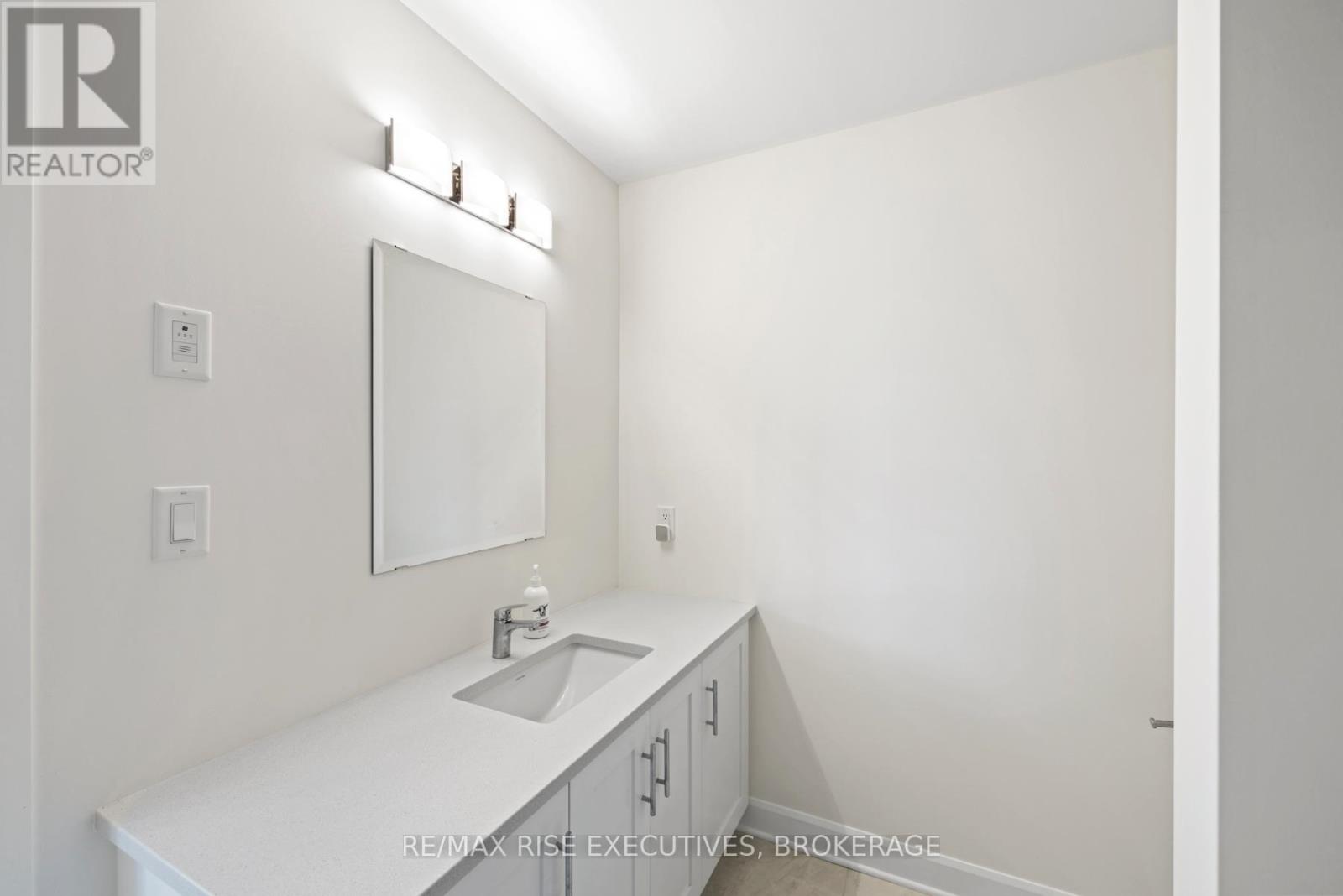 Photo 22 of 1514 Shira Drive, Kingston ON