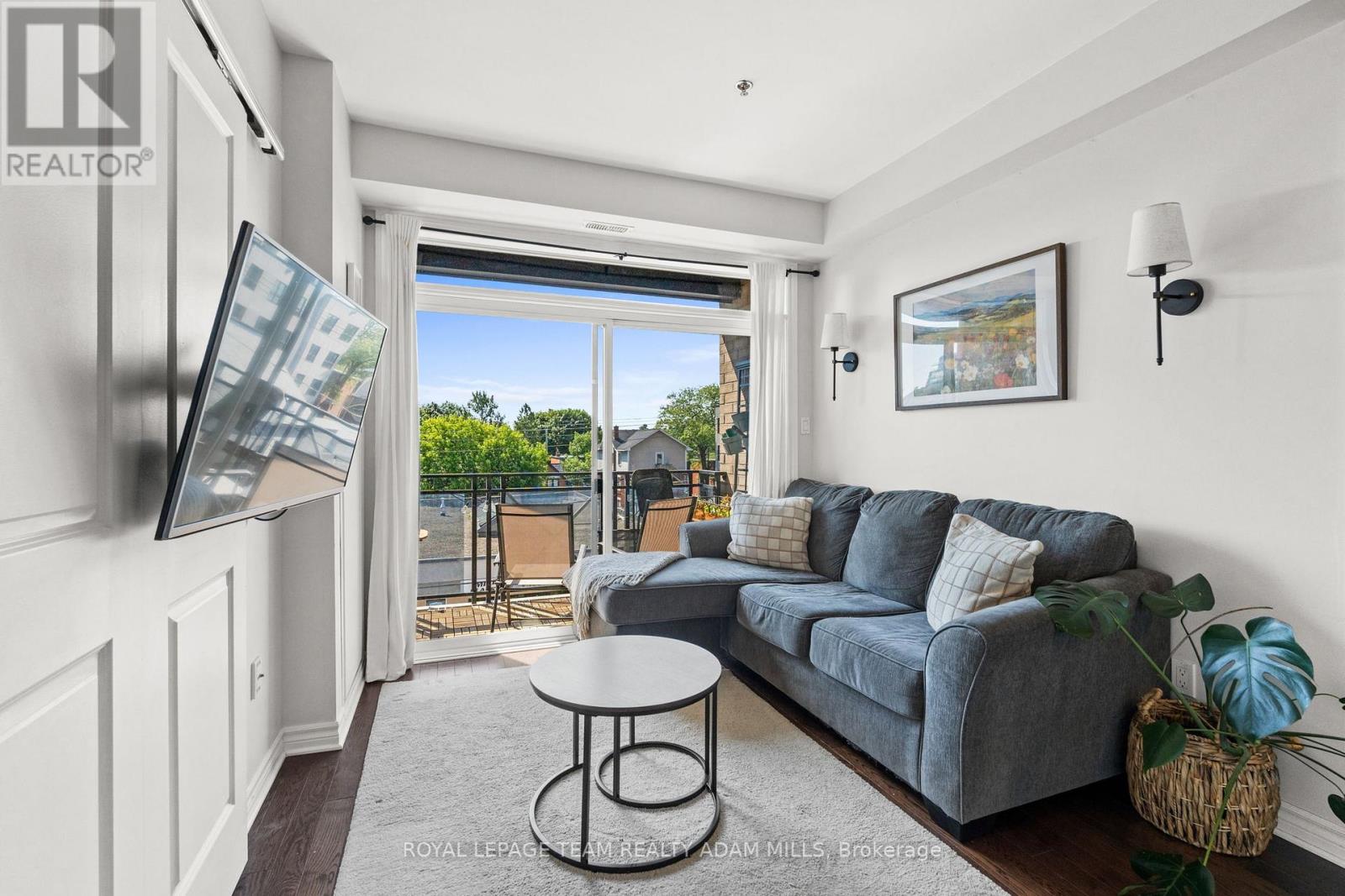 Photo 17 of 408 429 Kent Street, Ottawa ON