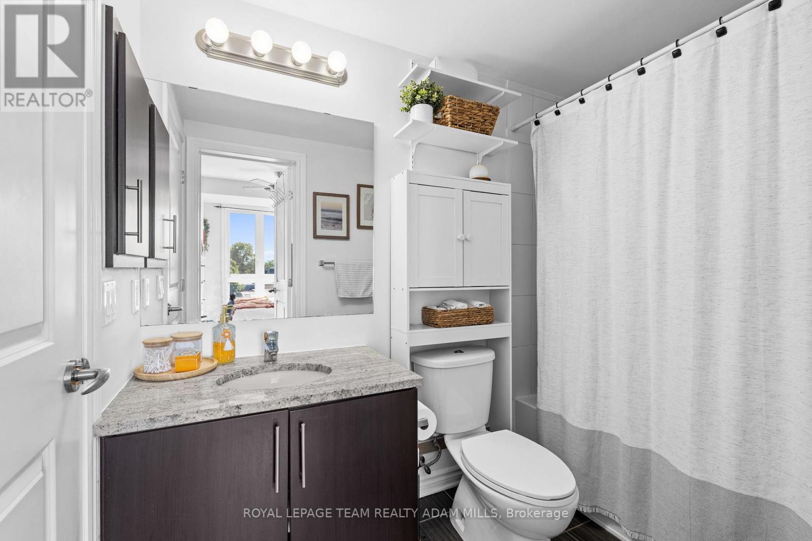 Photo 24 of 408 429 Kent Street, Ottawa ON