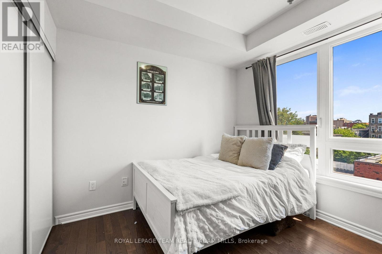 Photo 25 of 408 429 Kent Street, Ottawa ON