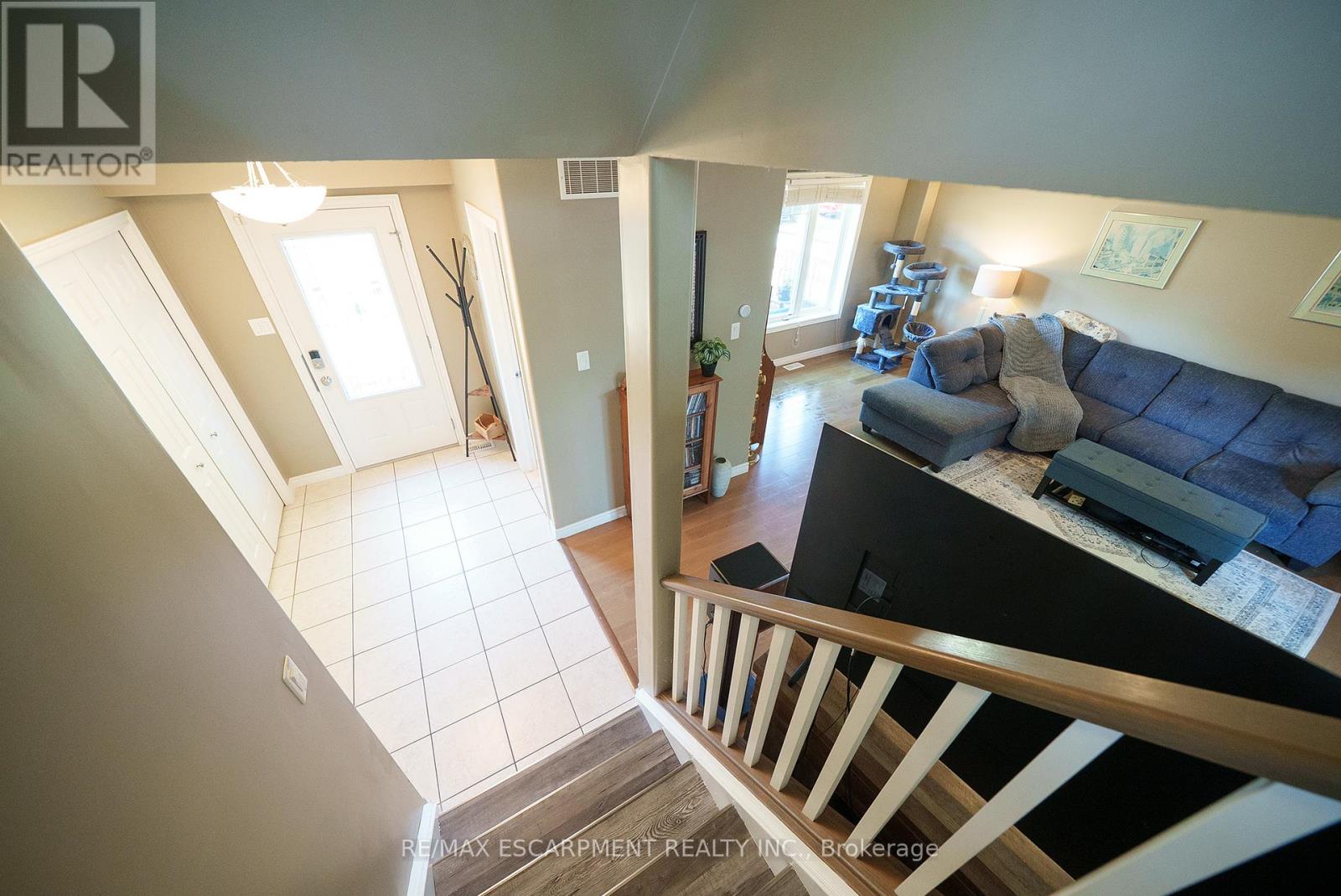 Photo 19 of 23 Park Road S, Brantford ON