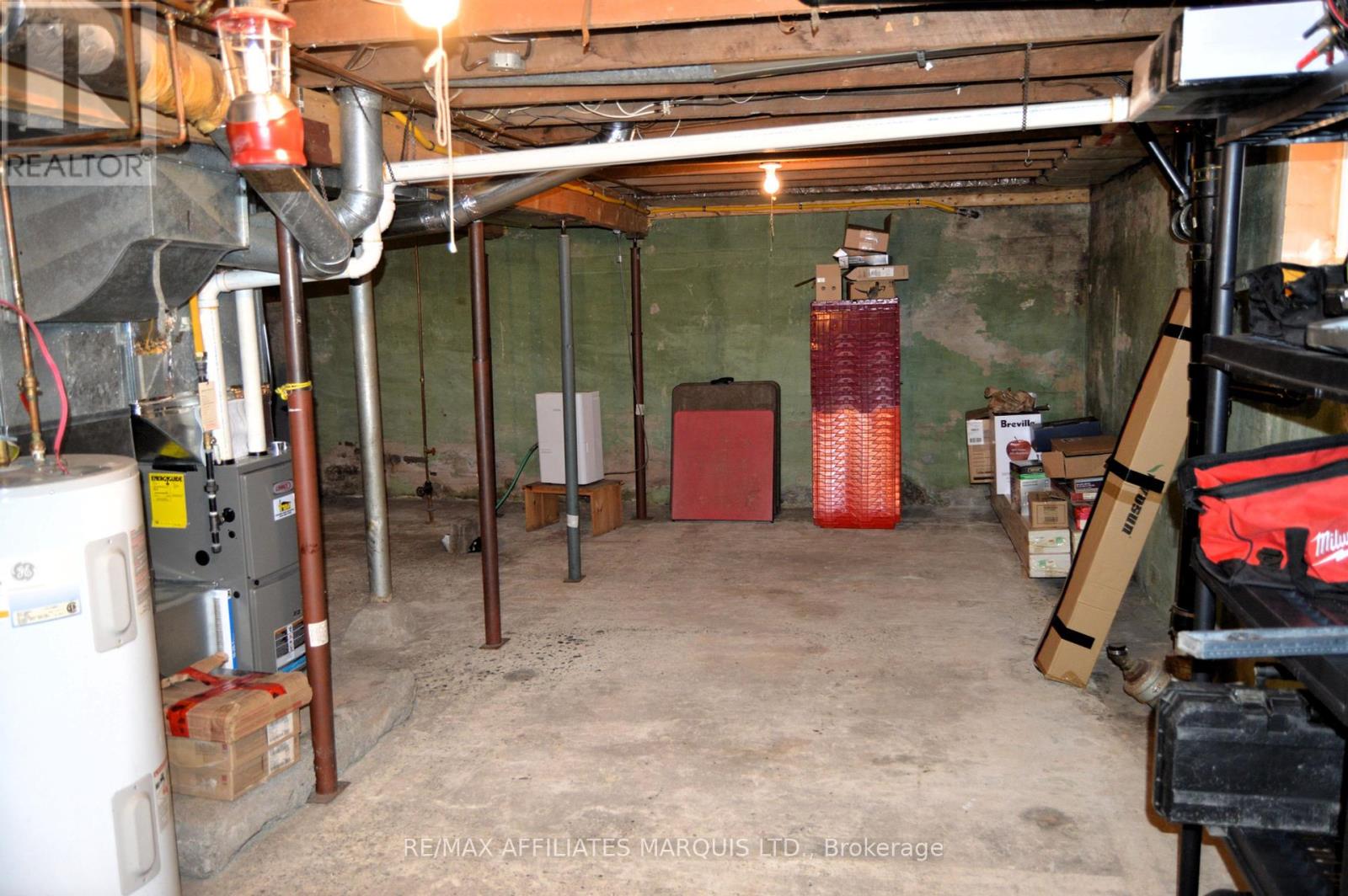 Photo 23 of 444 Eighth Street E, Cornwall ON