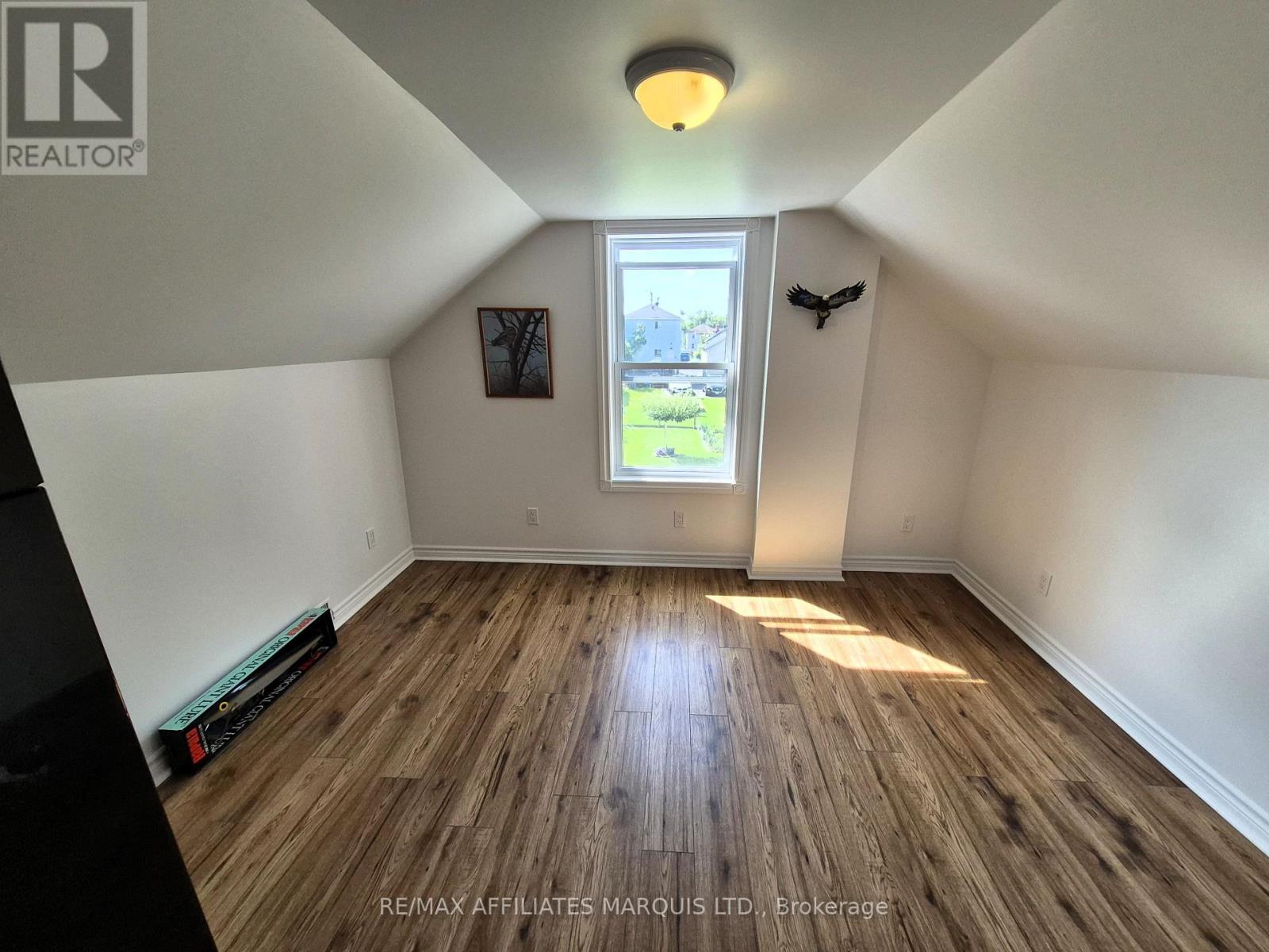 Photo 6 of 444 Eighth Street E, Cornwall ON