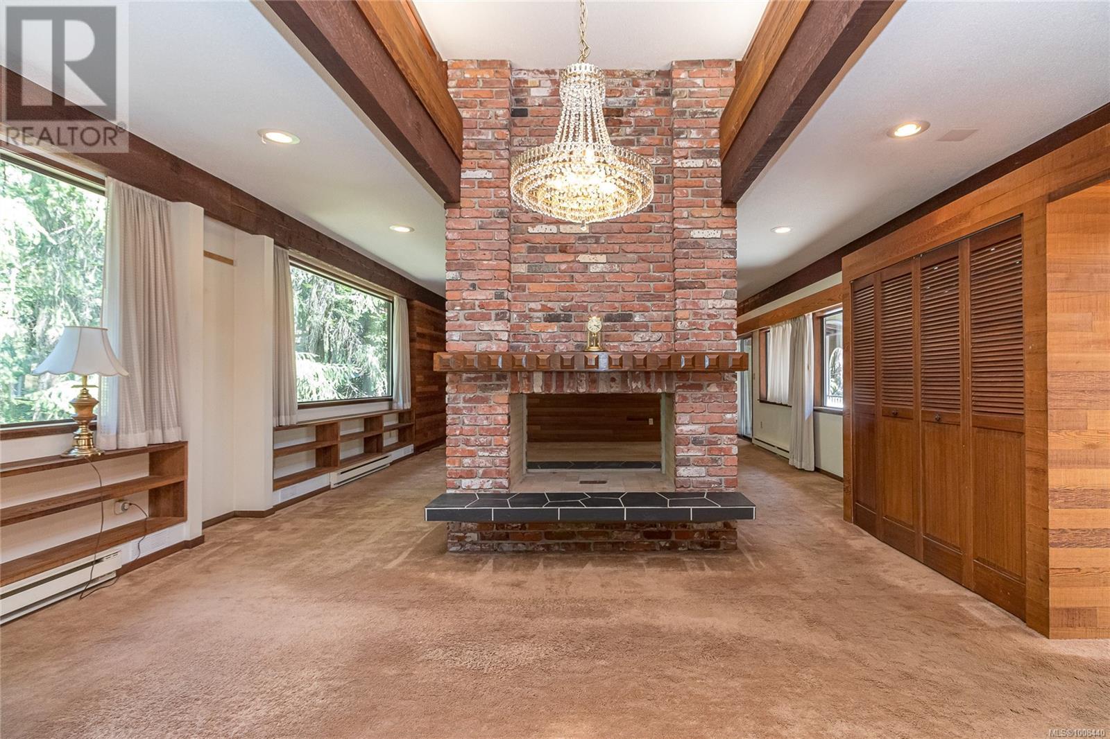 Photo 16 of 4487 Shadywood Pl, Saanich BC