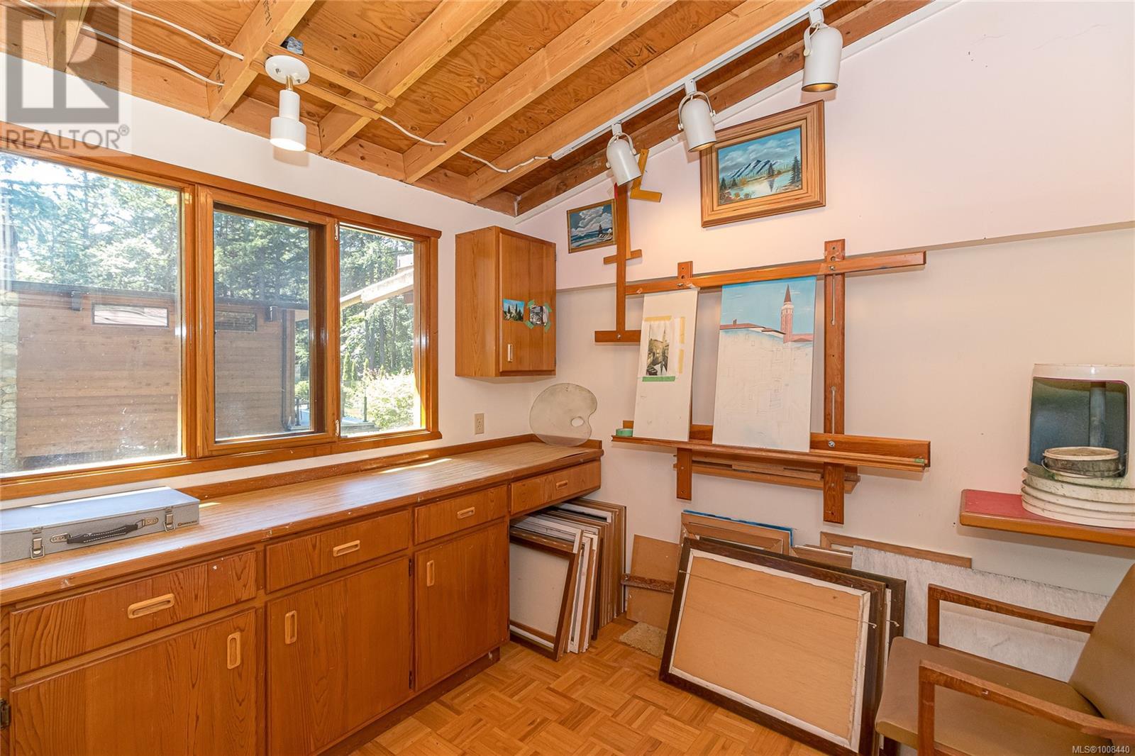 Photo 53 of 4487 Shadywood Pl, Saanich BC