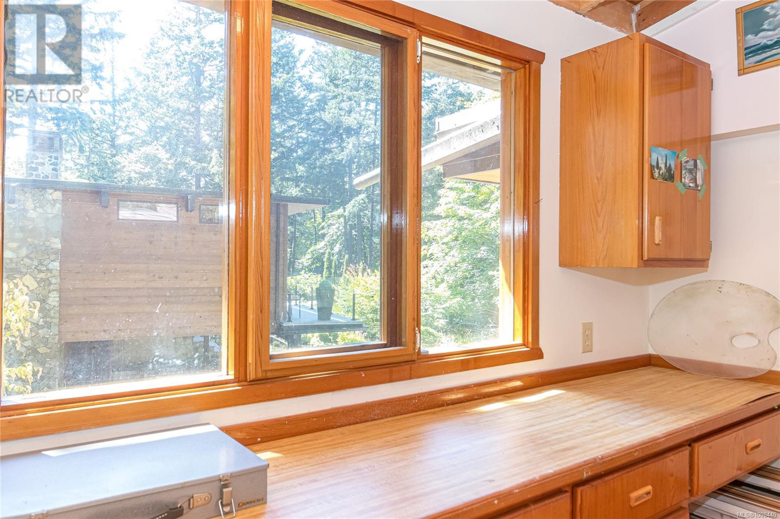 Photo 54 of 4487 Shadywood Pl, Saanich BC