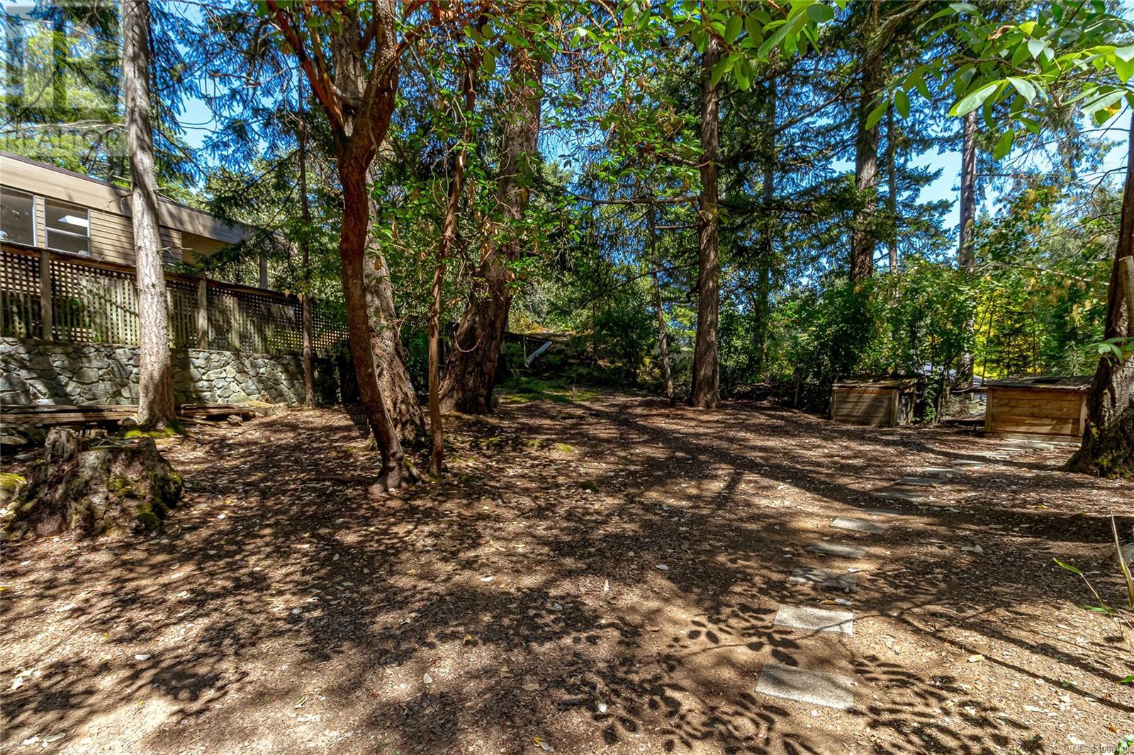 Photo 71 of 4487 Shadywood Pl, Saanich BC