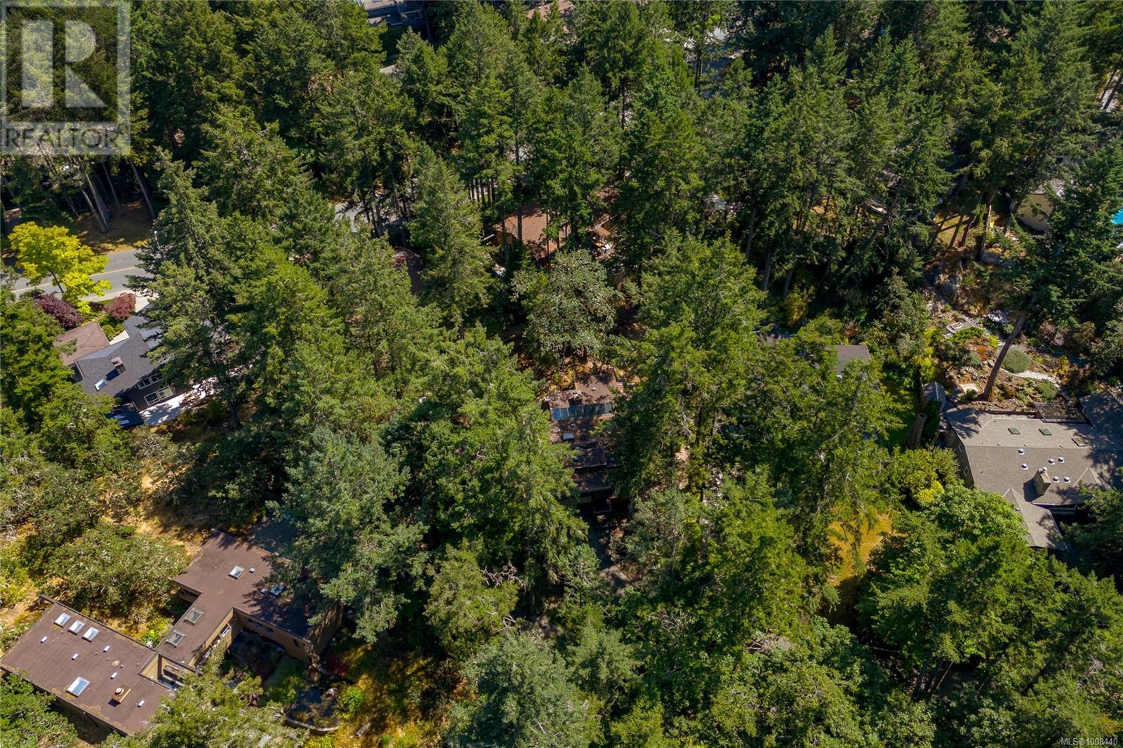Photo 74 of 4487 Shadywood Pl, Saanich BC