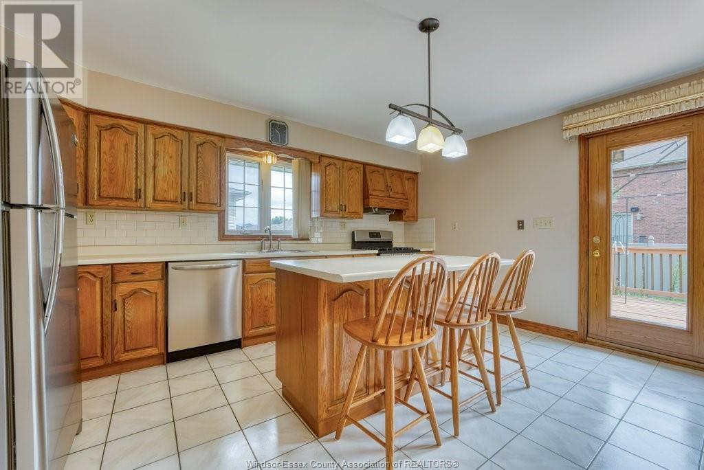 Photo 24 of 1784 St Clair, Windsor ON