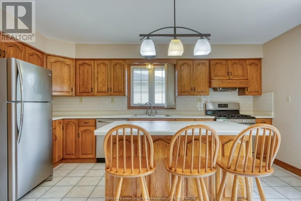 Photo 26 of 1784 St Clair, Windsor ON