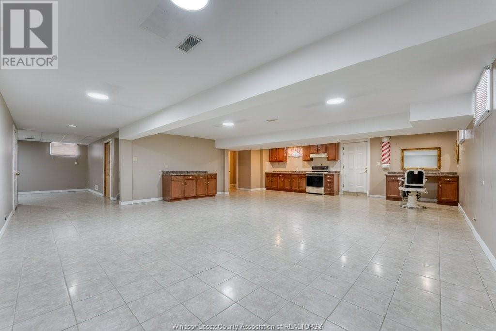 Photo 38 of 1784 St Clair, Windsor ON