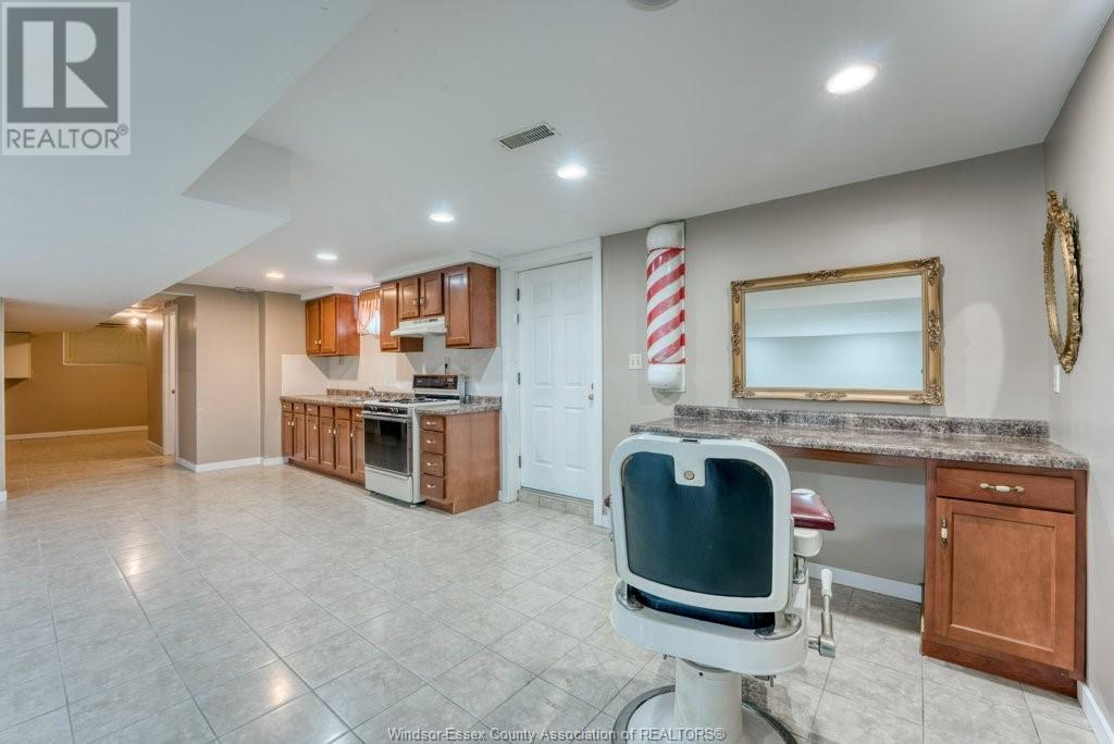 Photo 37 of 1784 St Clair, Windsor ON