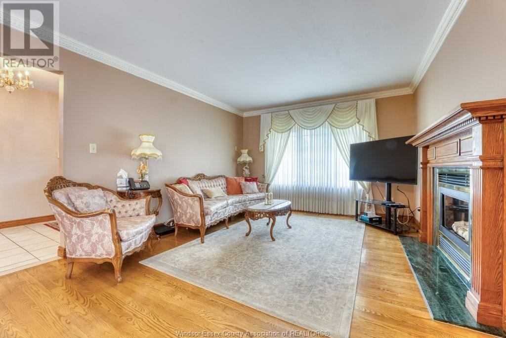 Photo 32 of 1784 St Clair, Windsor ON