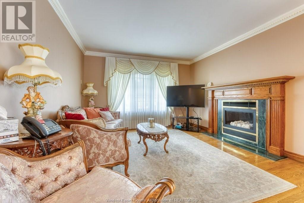 Photo 35 of 1784 St Clair, Windsor ON