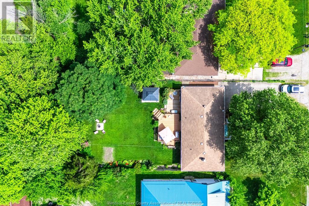 Photo 48 of 27 Mersea Rd 12, Leamington ON