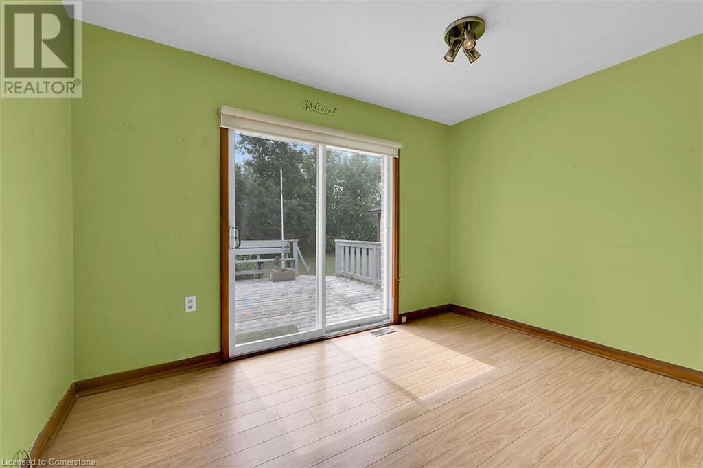 Photo 21 of 220 Winona Road, Stoney Creek ON