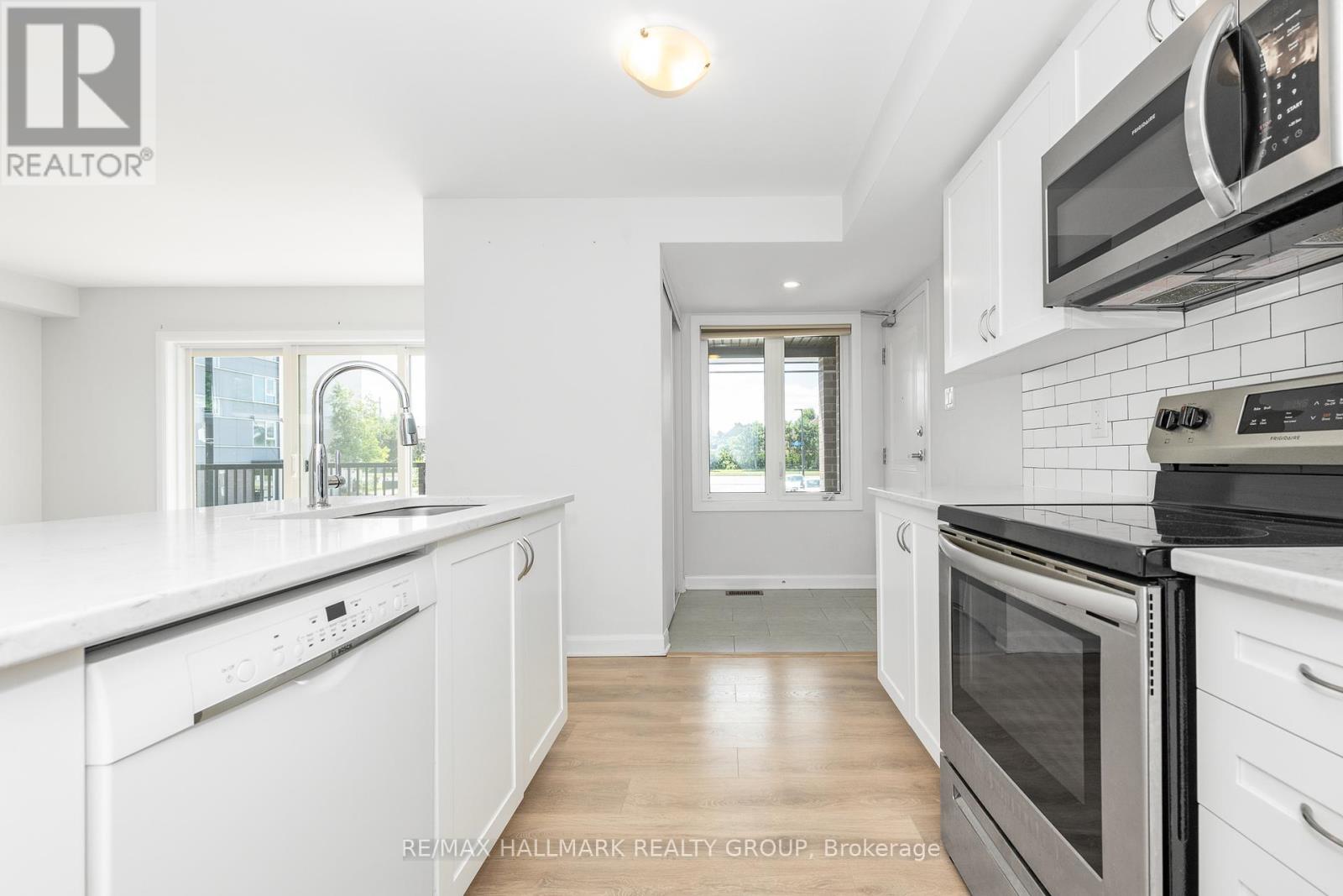 Photo 29 of 16 415 Eldorado Private, Ottawa ON