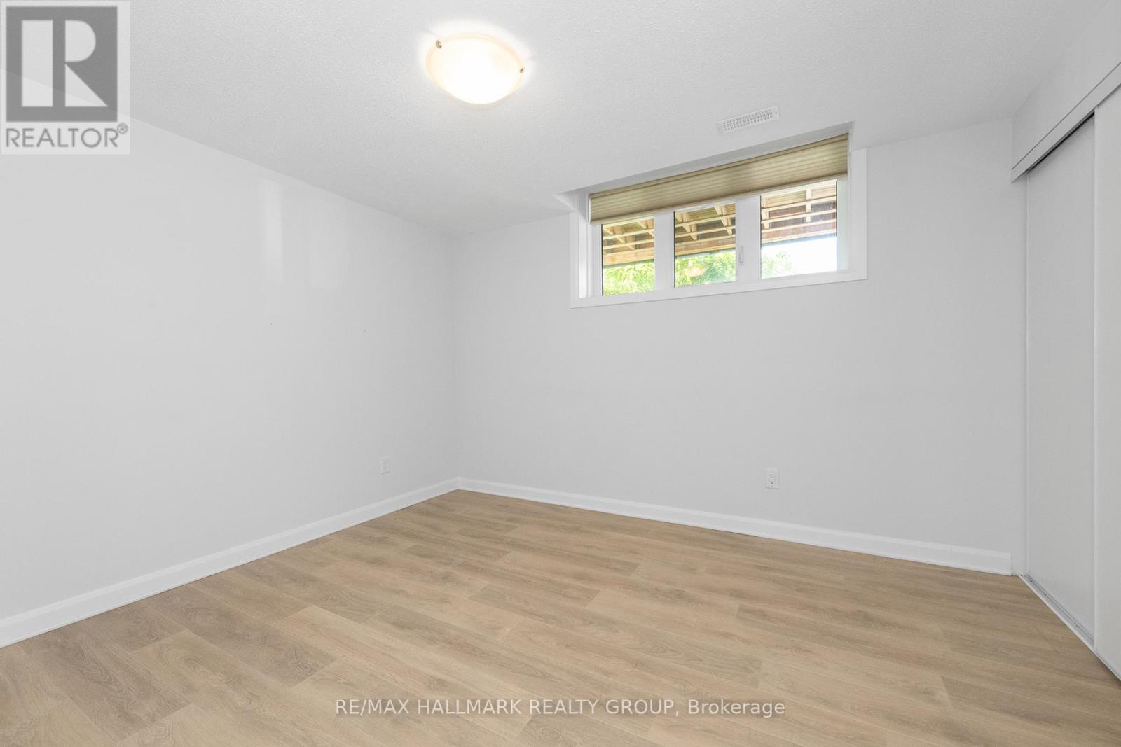 Photo 20 of 16 415 Eldorado Private, Ottawa ON