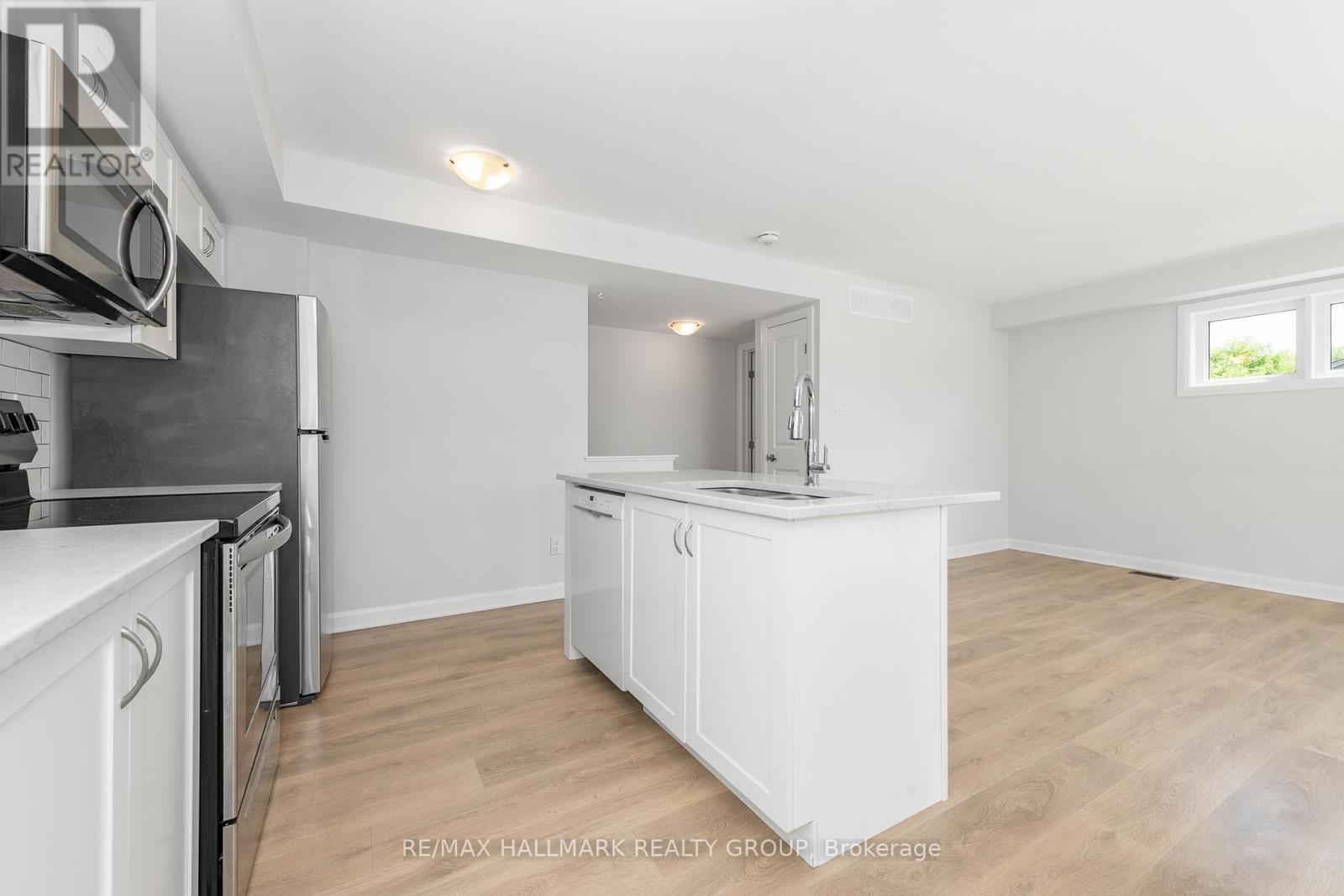 Photo 23 of 16 415 Eldorado Private, Ottawa ON