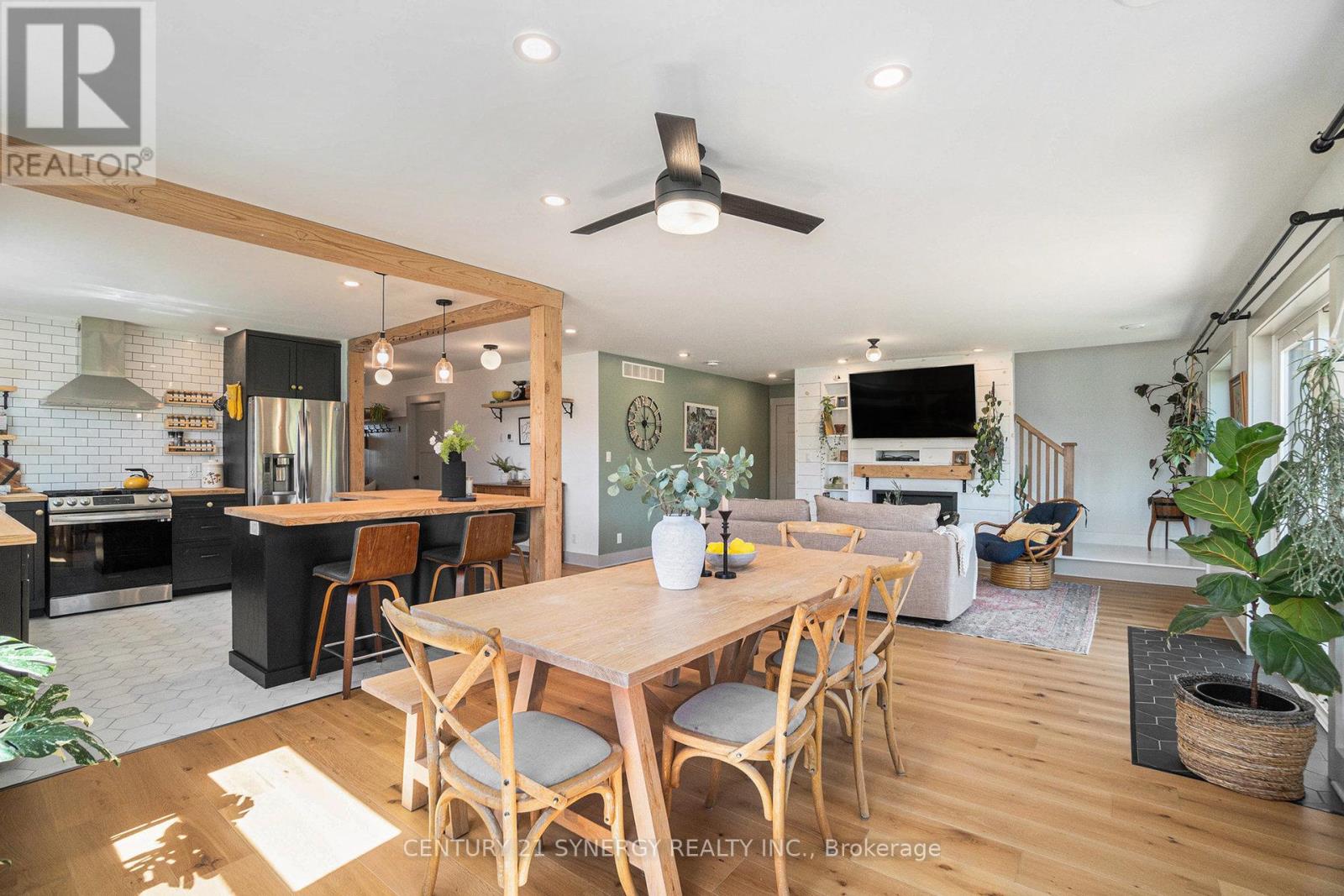 Photo 9 of 1789 Matheson Drive, Montague ON