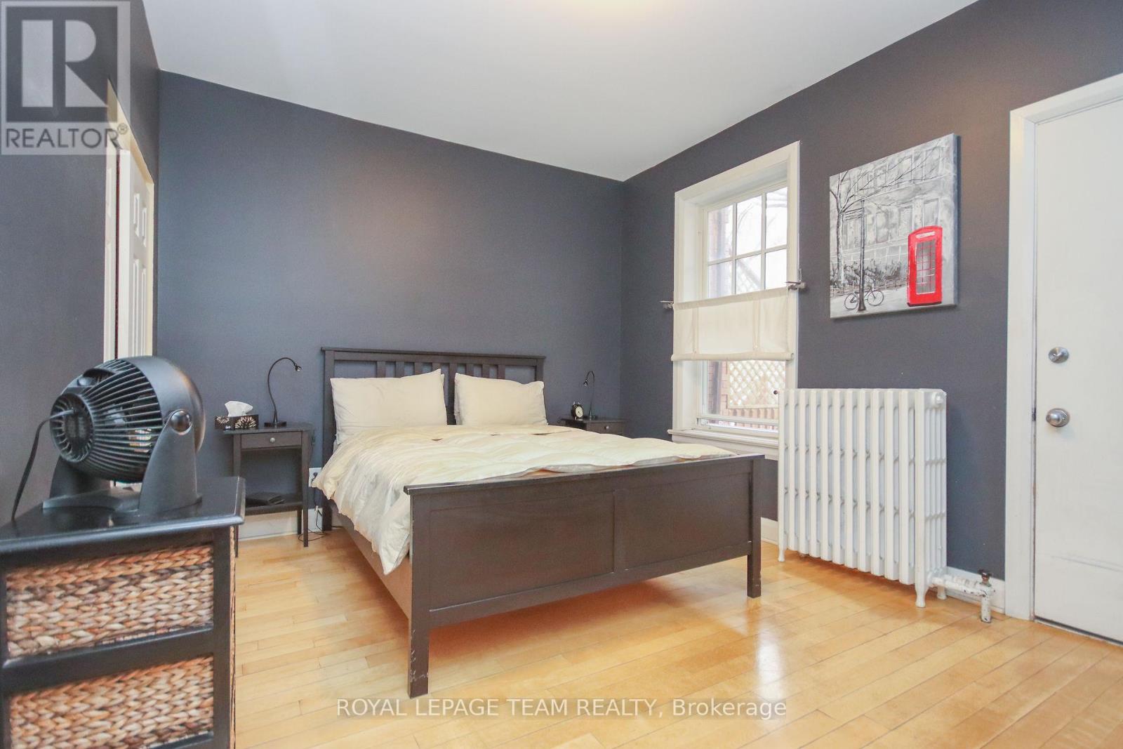 Photo 23 of 159 Frank Street, Ottawa ON