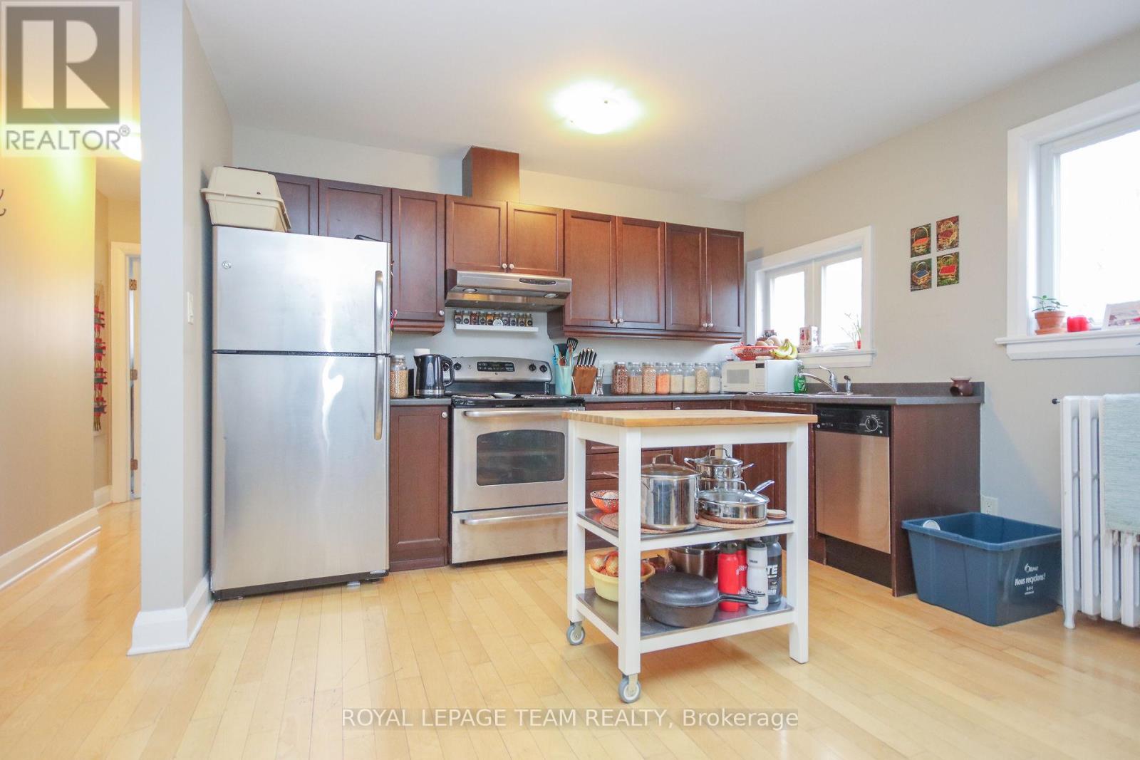 Photo 28 of 159 Frank Street, Ottawa ON