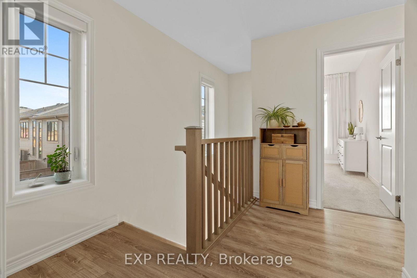 Photo 23 of 18 10 Birmingham Drive, Cambridge ON