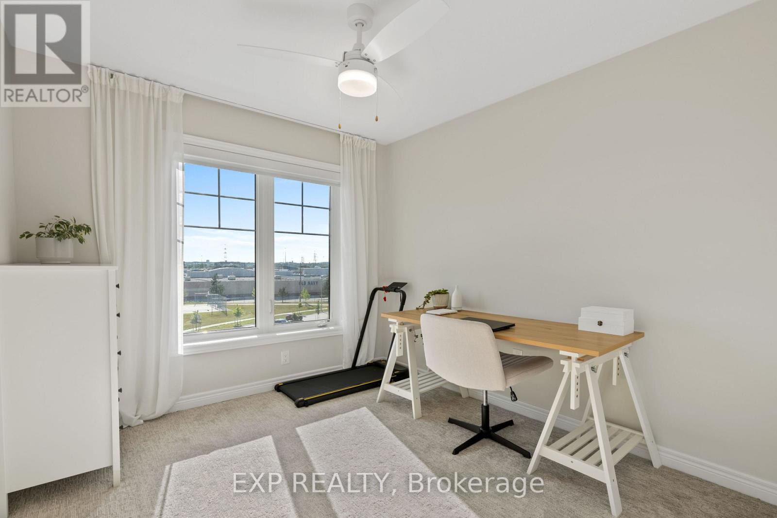 Photo 26 of 18 10 Birmingham Drive, Cambridge ON