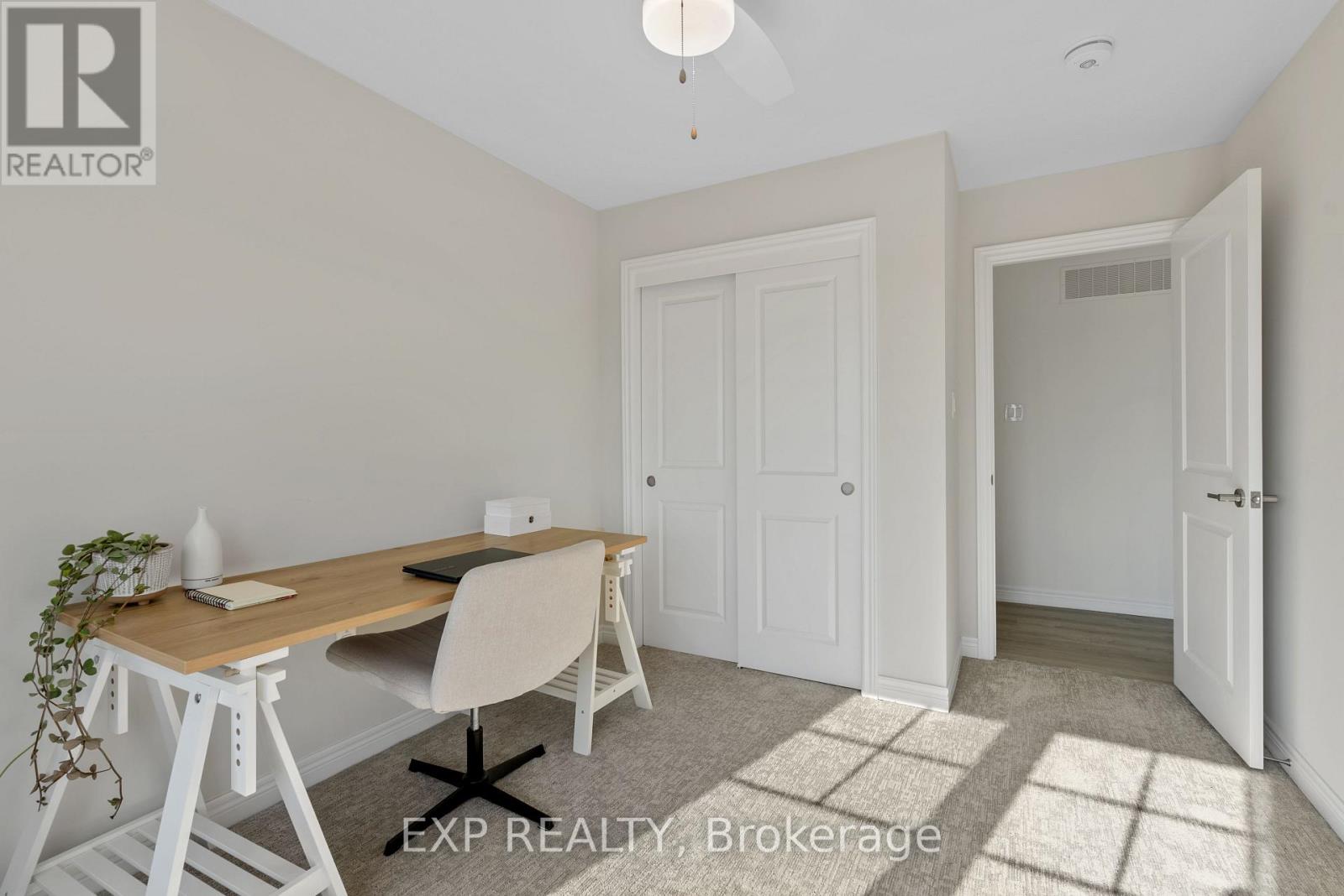 Photo 27 of 18 10 Birmingham Drive, Cambridge ON