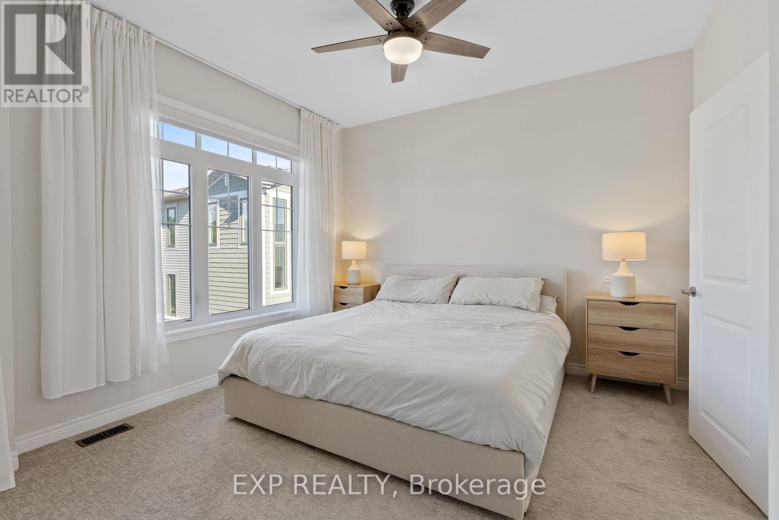 Photo 29 of 18 10 Birmingham Drive, Cambridge ON