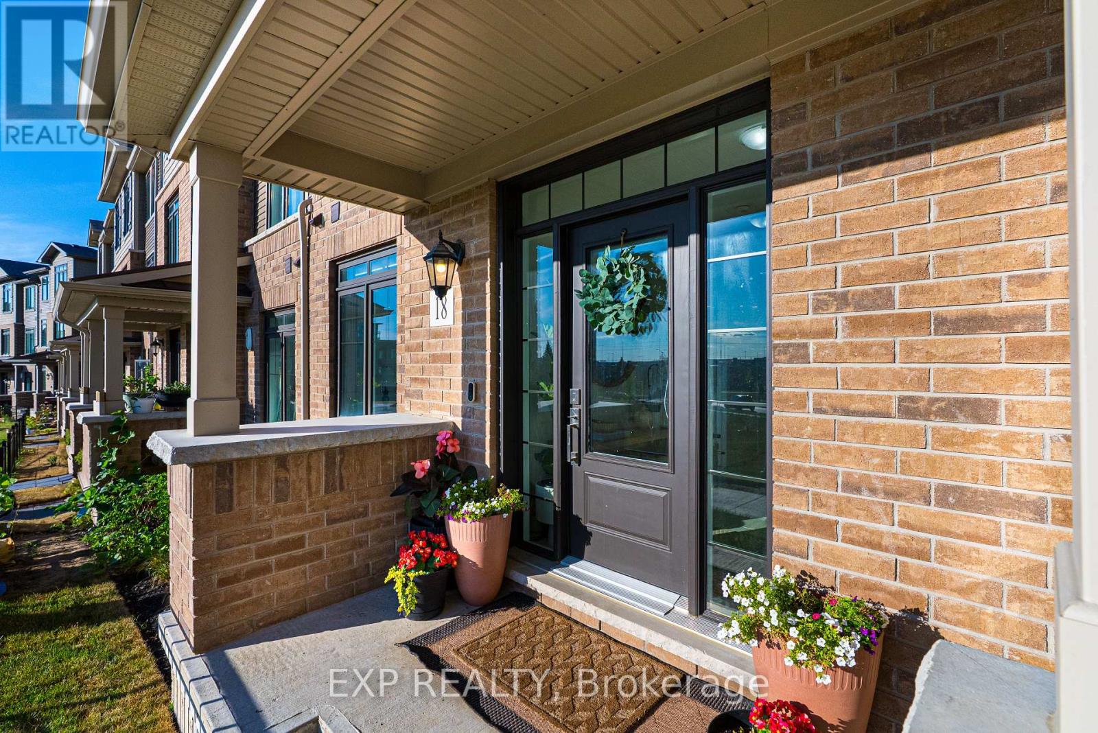 Photo 35 of 18 10 Birmingham Drive, Cambridge ON