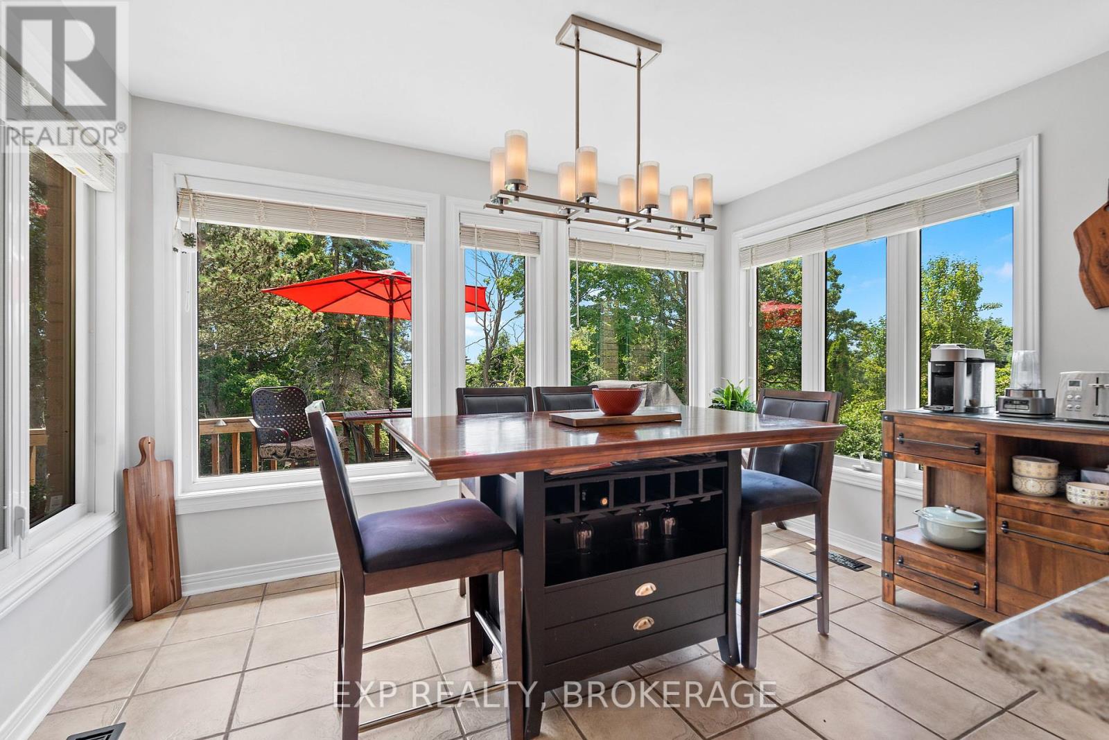 Photo 12 of 564 Braeside Crescent, Kingston ON