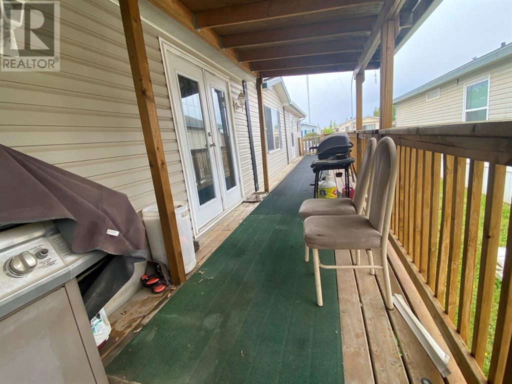Photo 33 of 183 Grenoble Crescent, Fort Mcmurray AB