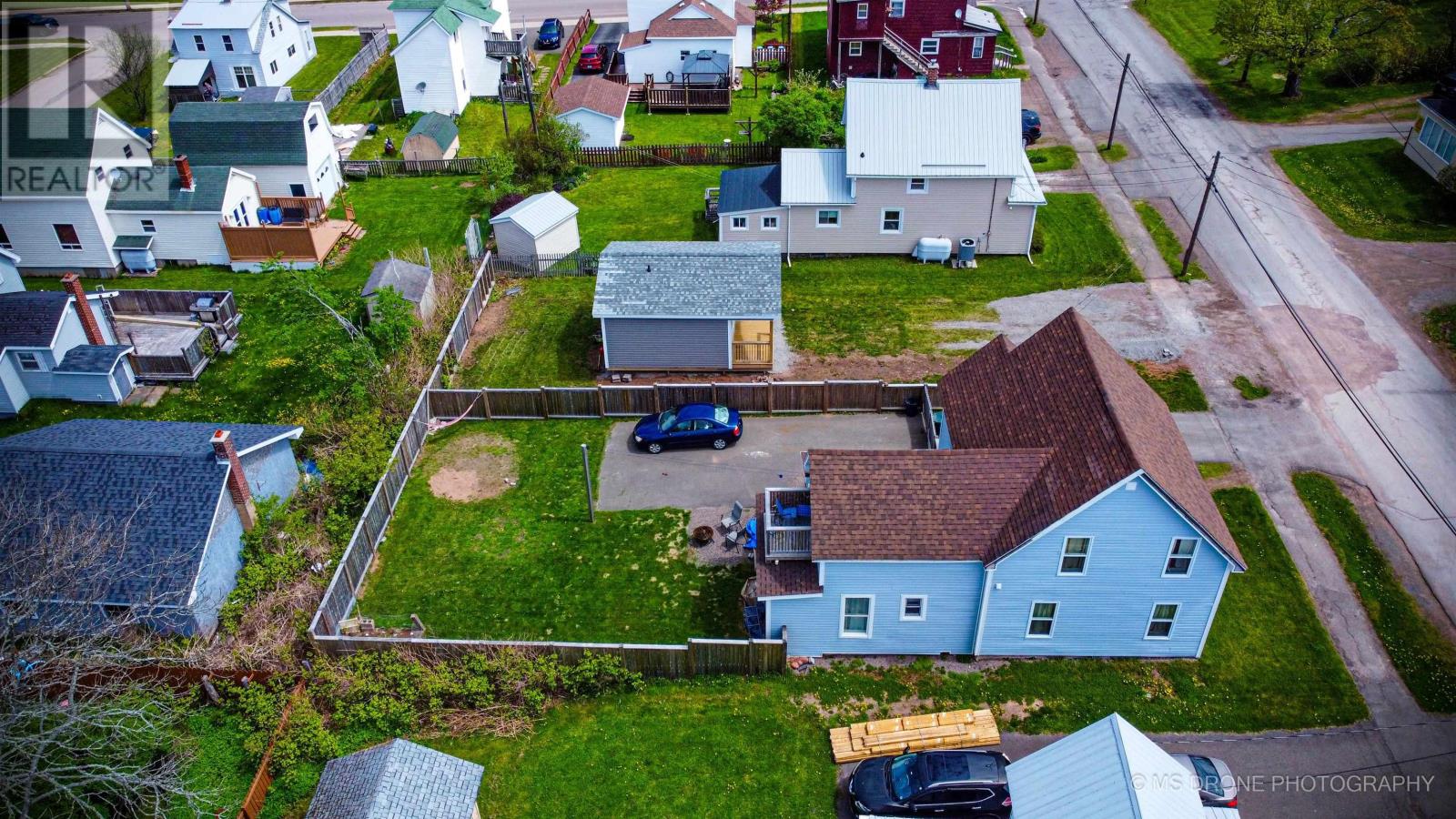 Photo 37 of 5 Cornwall Street, Amherst NS