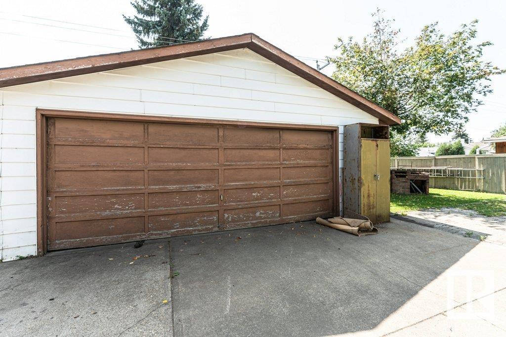 Photo 39 of 1036 Moyer Dr, Sherwood Park AB