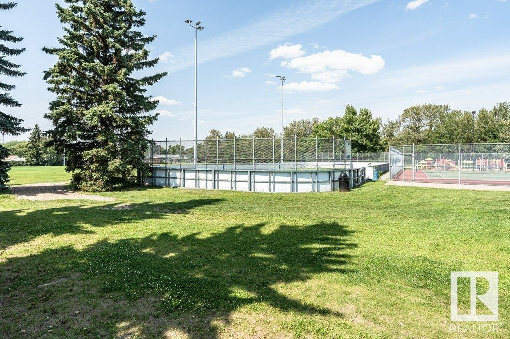 Photo 21 of 1036 Moyer Dr, Sherwood Park AB