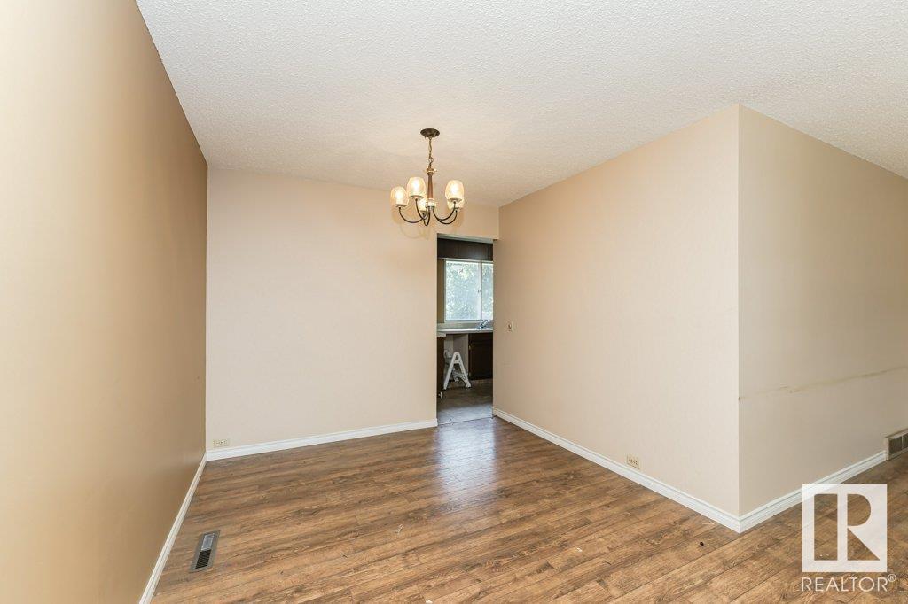 Photo 33 of 1036 Moyer Dr, Sherwood Park AB