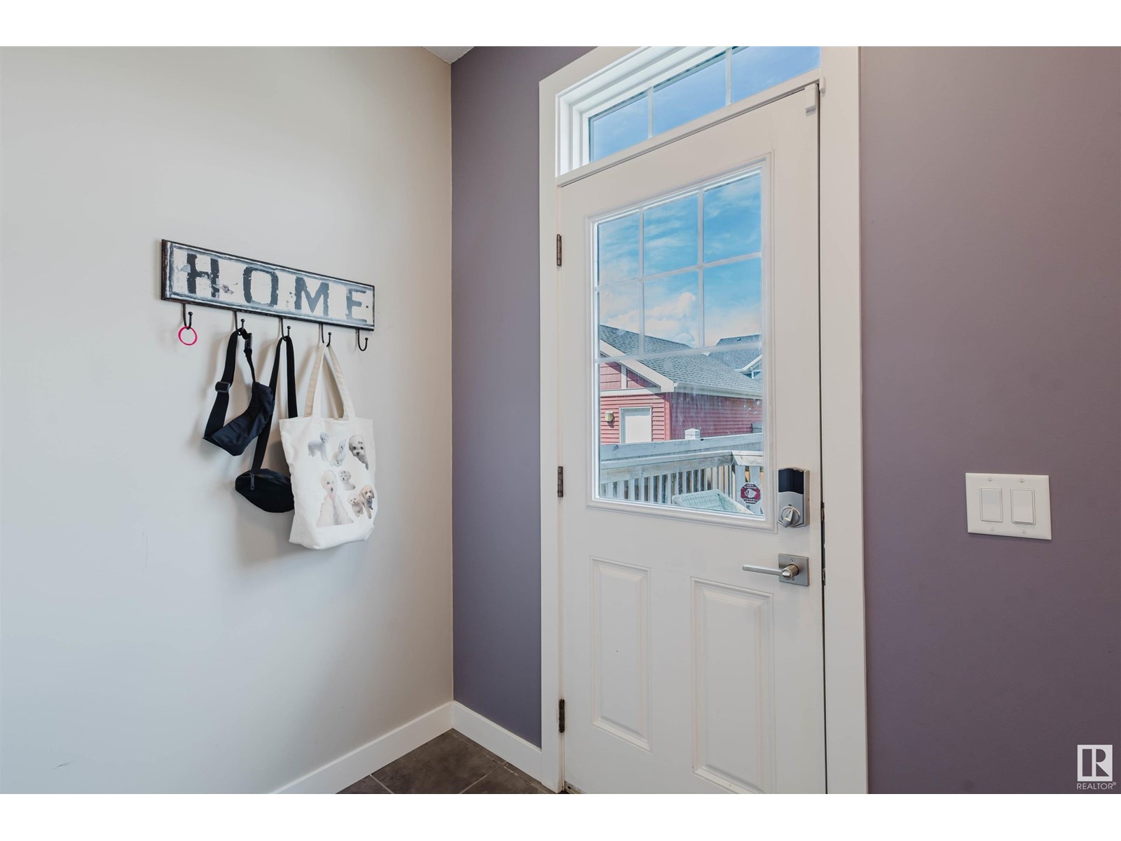 Photo 22 of 5014 Dewolf Rd Nw, Edmonton AB