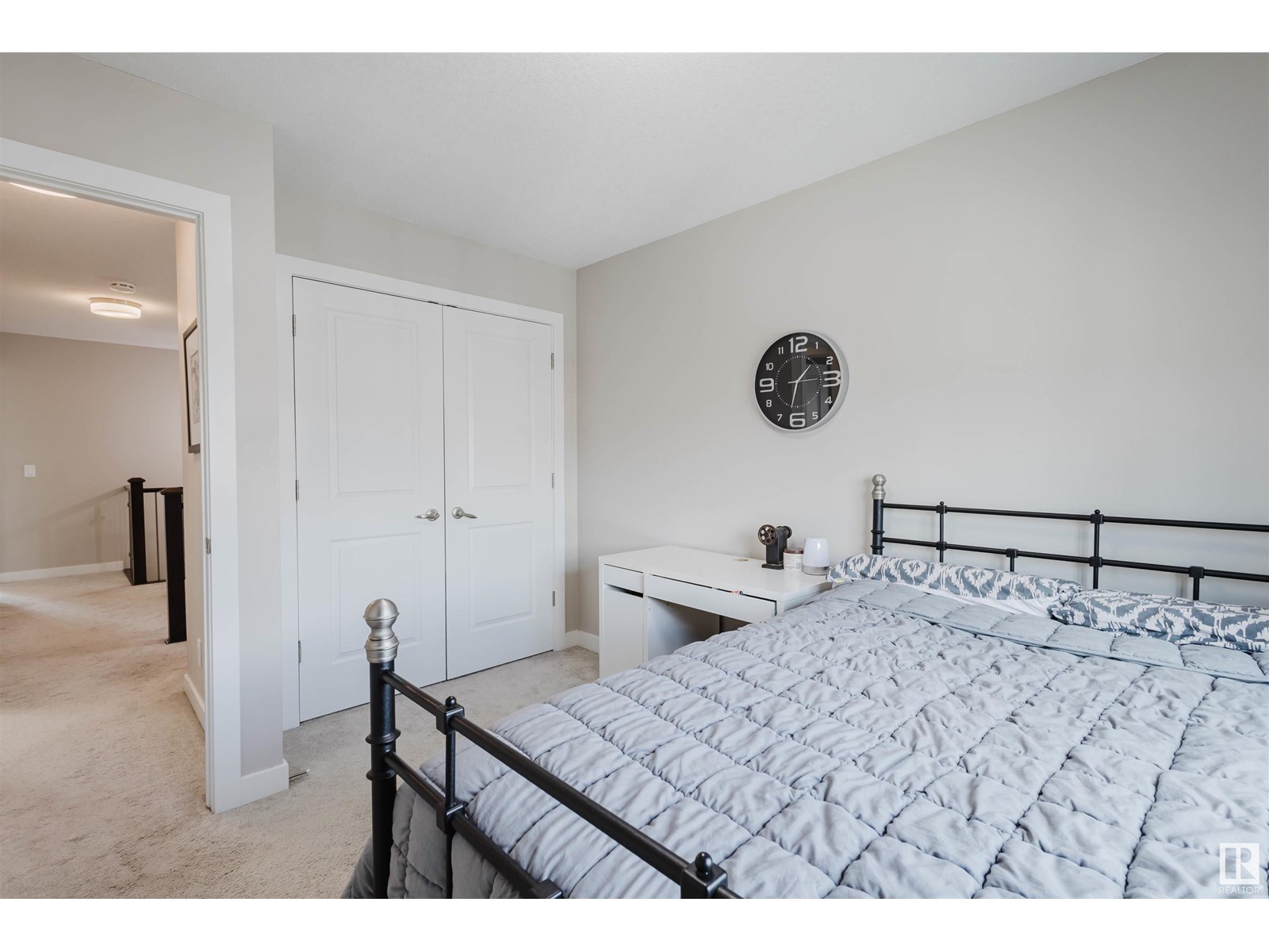 Photo 25 of 5014 Dewolf Rd Nw, Edmonton AB